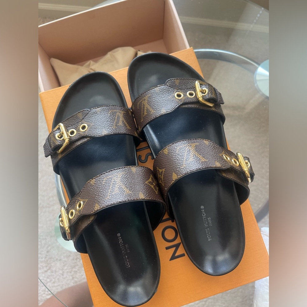 Louis Vuitton Sandals